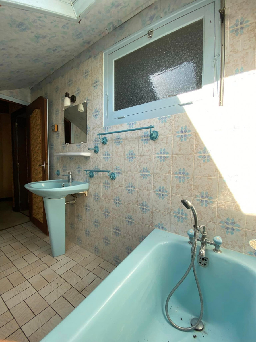 
                                                Vente
                                                 Petite Maison normande à 1h de Paris, de Deauville