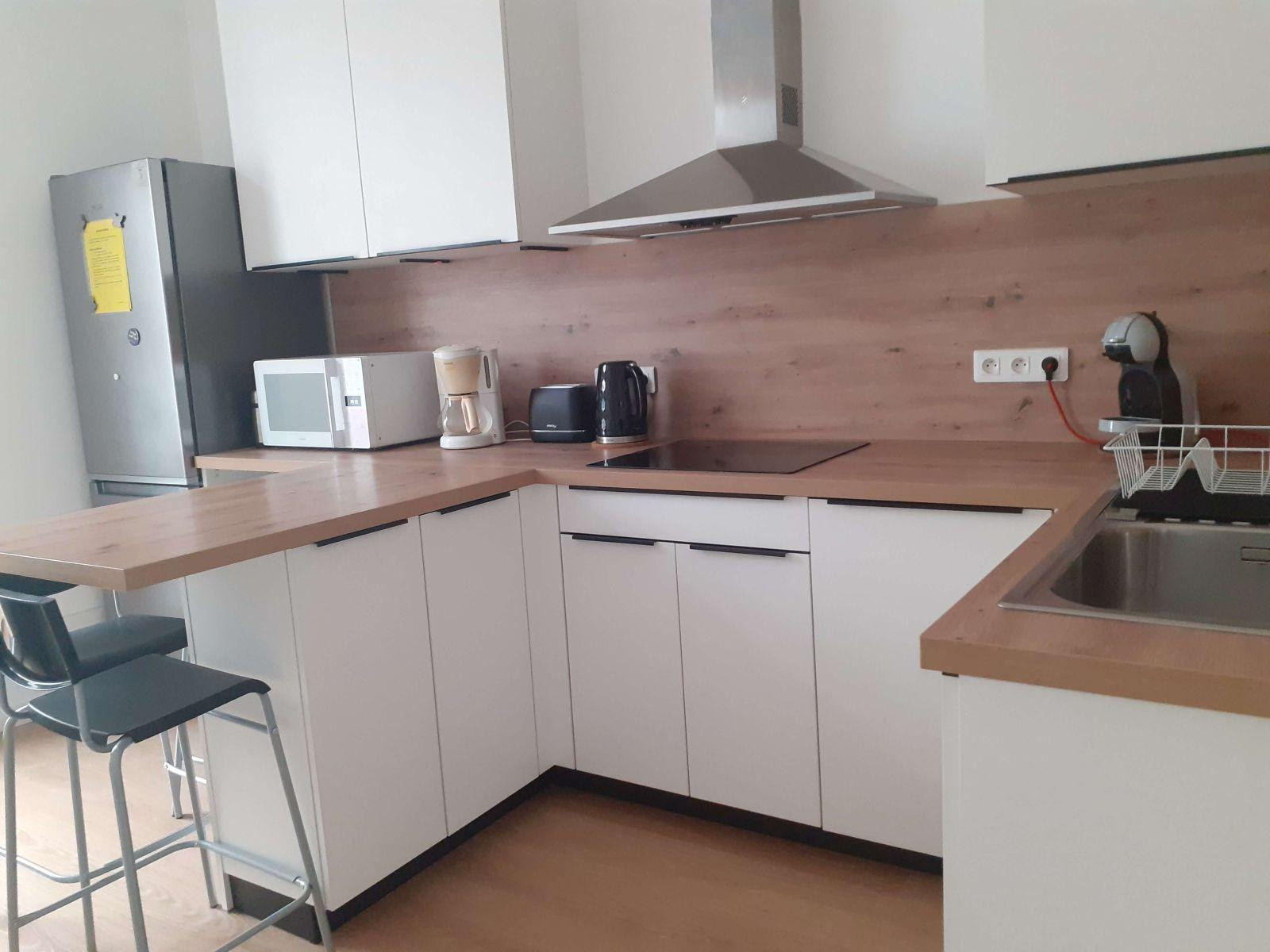 
                                                Location
                                                 Petite maison tranquille