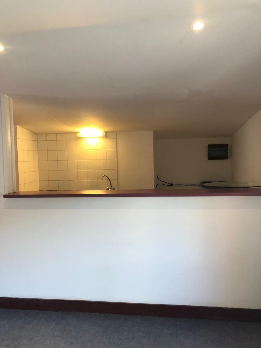 
                                                Location
                                                 Petite maison tranquille