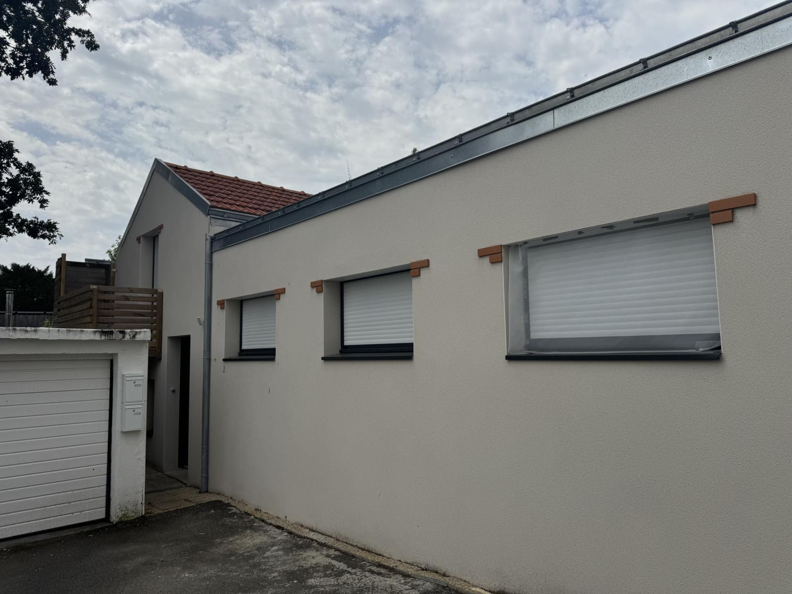 
                                                Location
                                                 Petite Maison tranquille