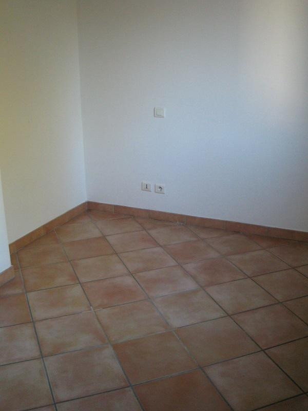 
                                                Location
                                                 Petite maison tranquille avec jardin