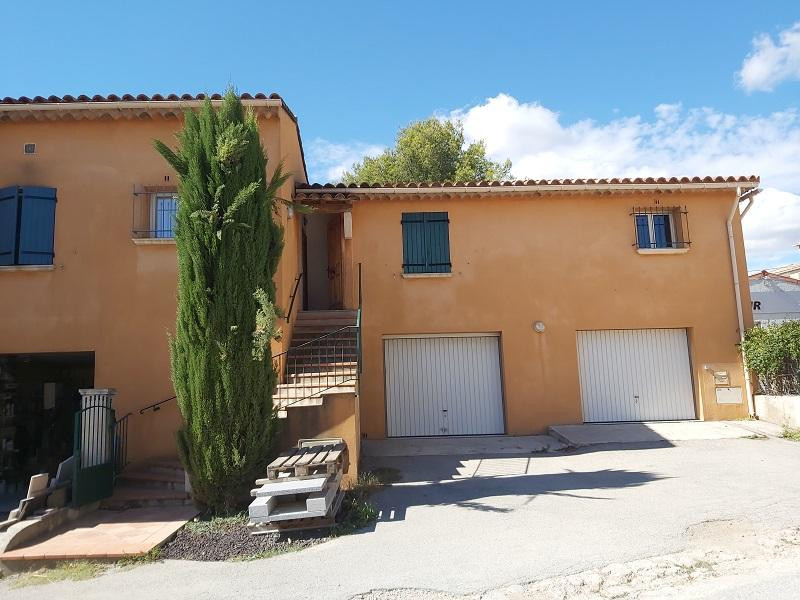 
                                                Location
                                                 Petite maison tranquille avec jardin