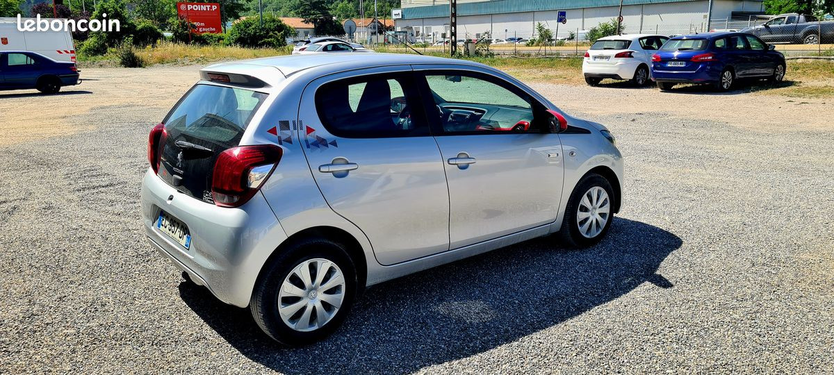 
                                                Voiture
                                                 Peugeot 108 1.0 vti 70 ch envy 5 portes