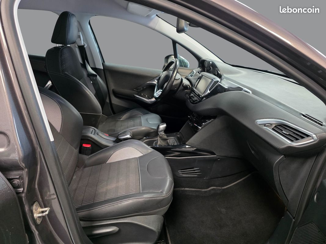 
                                                Voiture
                                                 PEUGEOT 2008 - 1.6 Blue-HDi 100 CV ALLURE BUSINESS