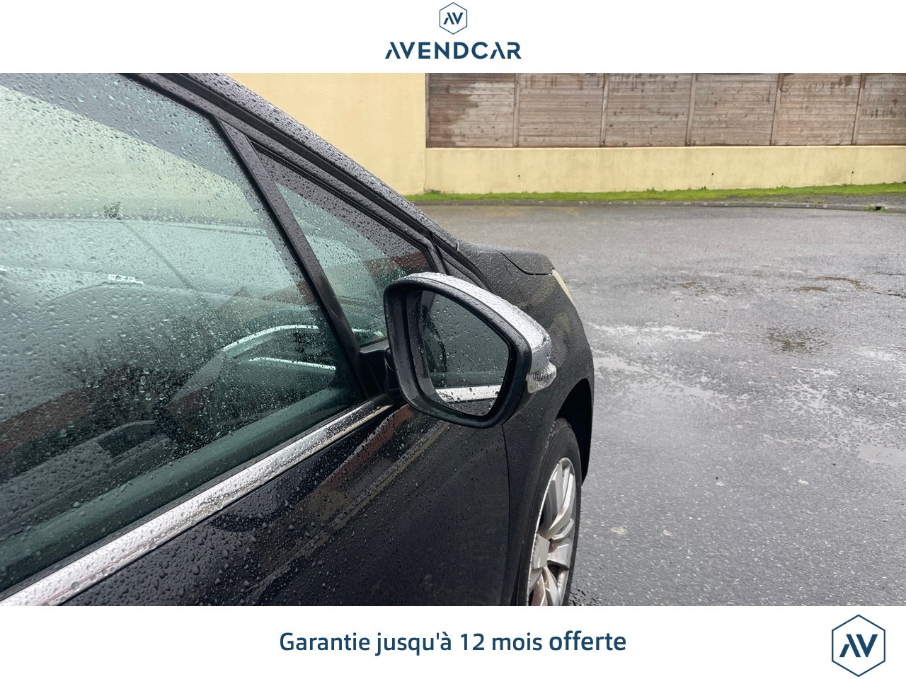 
                                                Voiture
                                                 Peugeot 2008 1.6 E-HDI 90 ALLURE - Garantie 12 mois
