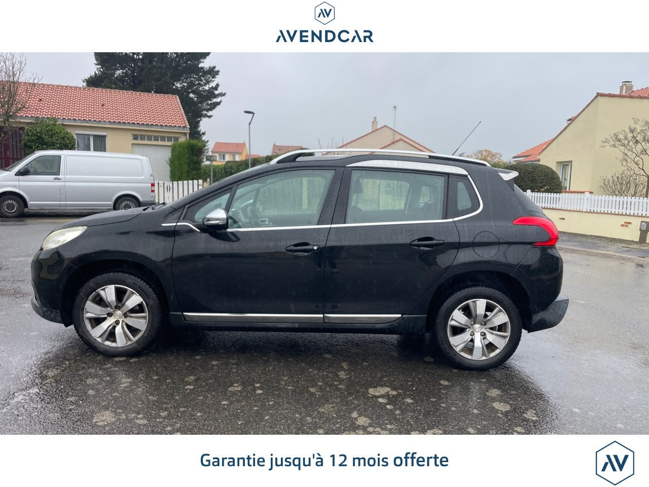 
                                                Voiture
                                                 Peugeot 2008 1.6 E-HDI 90 ALLURE - Garantie 12 mois