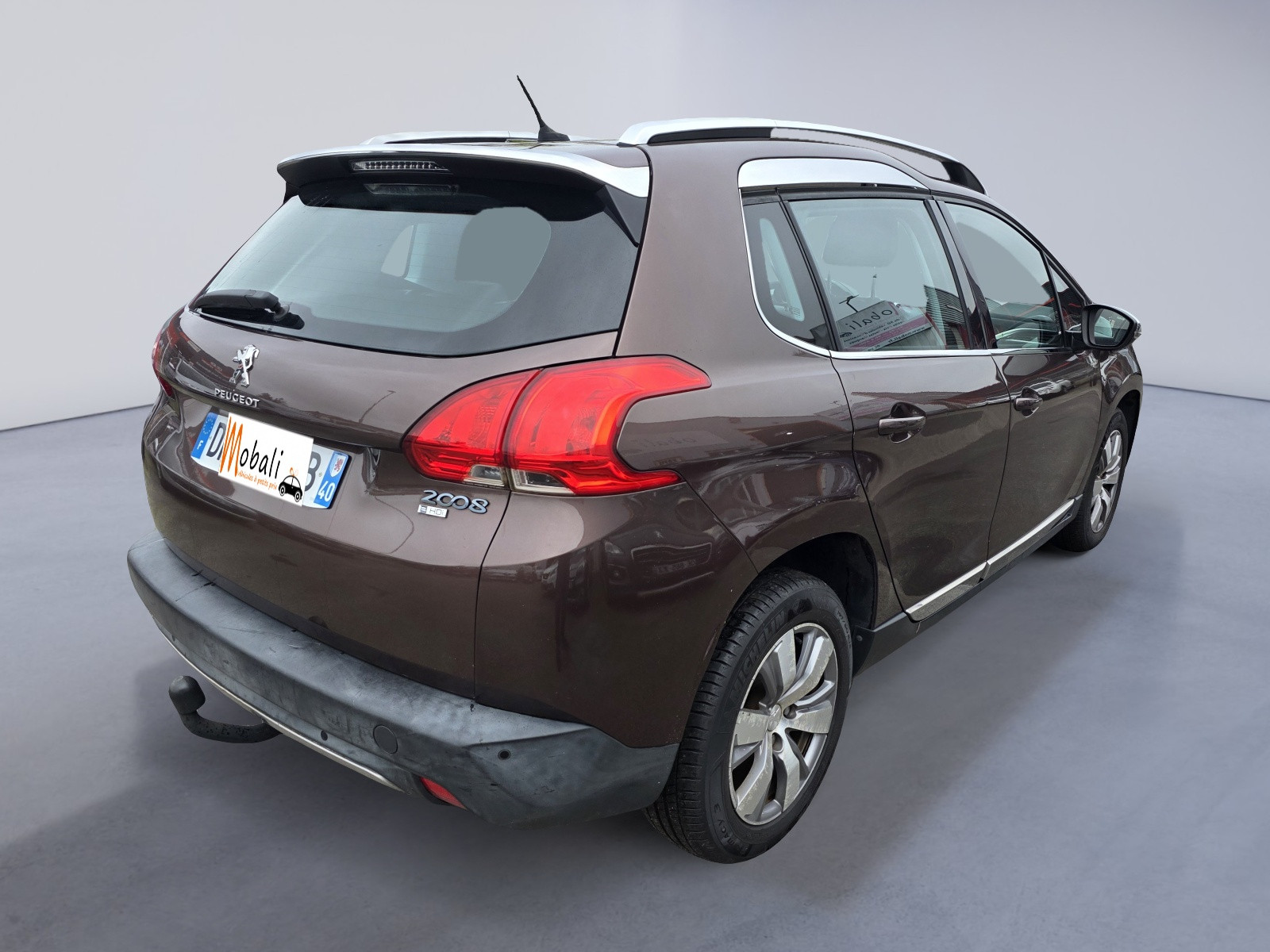 
                                                Voiture
                                                 PEUGEOT 2008 - 1.6 e-HDi 92 CV ALLURE - 5 CV