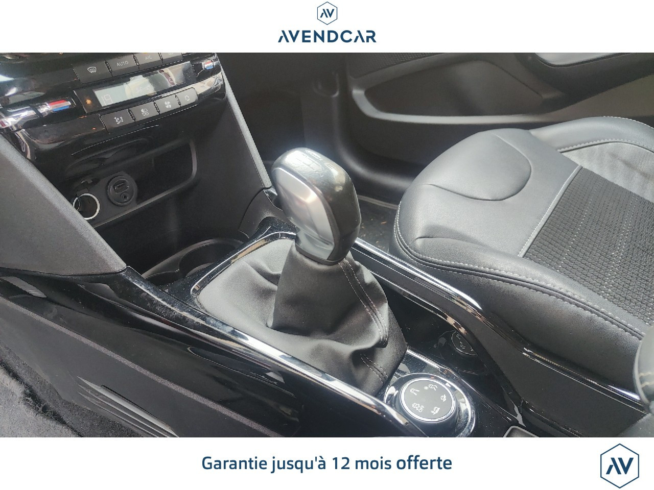 
                                                Voiture
                                                 Peugeot 2008 ALLURE BUSINESS 110 Garantie 12 mois