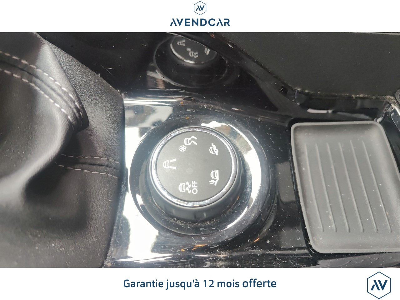 
                                                Voiture
                                                 Peugeot 2008 ALLURE BUSINESS 110 Garantie 12 mois