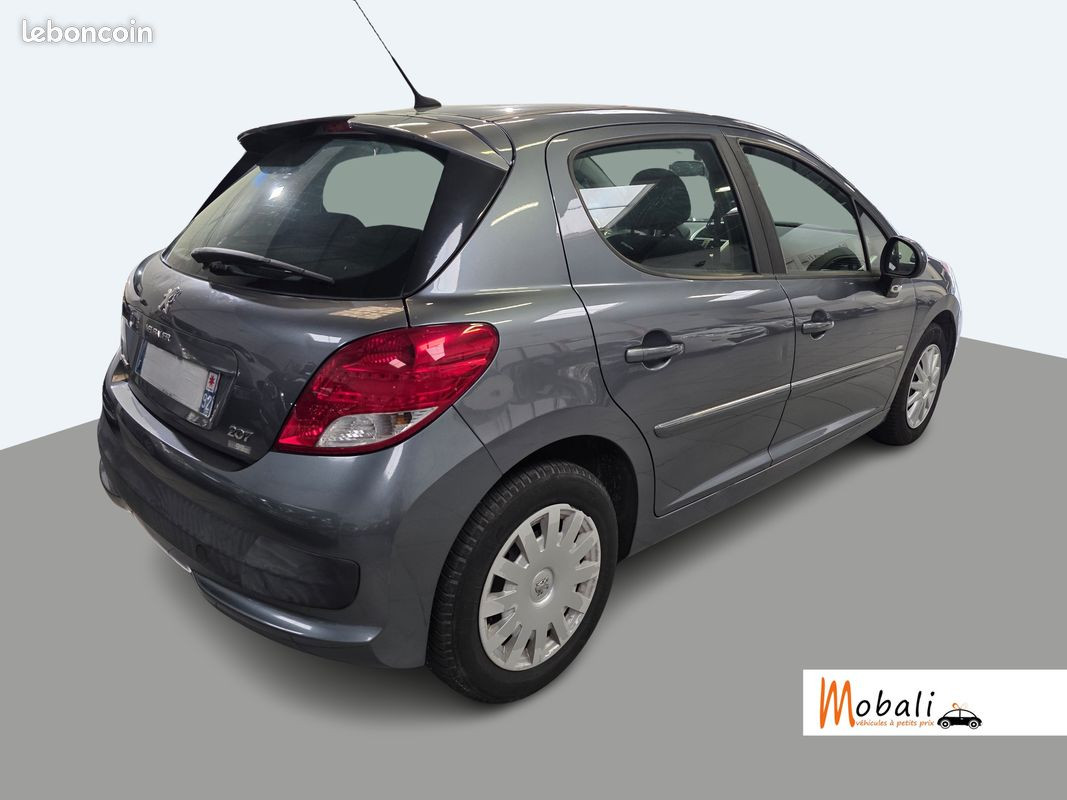 
                                                Voiture
                                                 PEUGEOT 207 - 1.6 Hdi 90 CV 99G - 4 CV