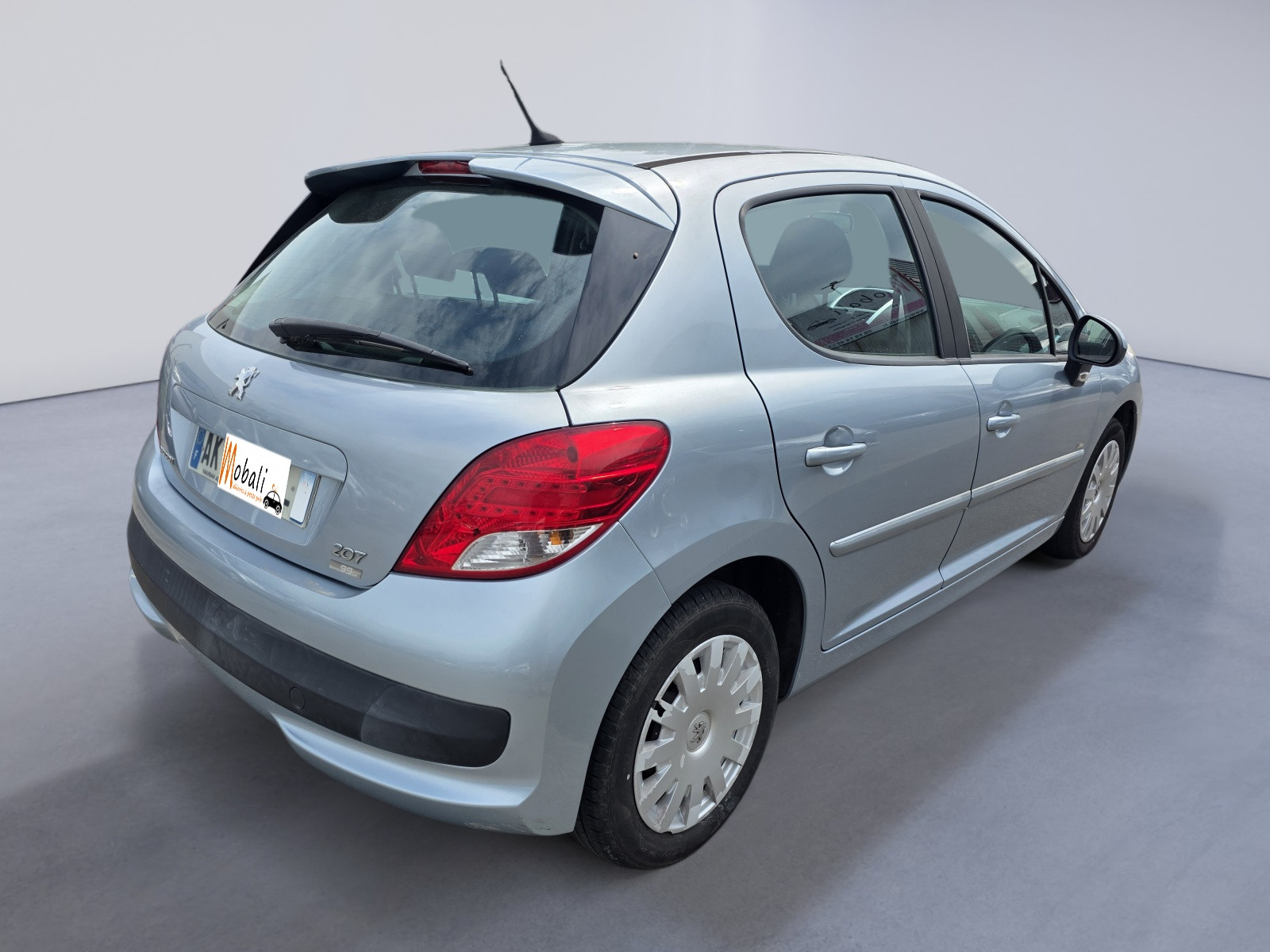 
                                                Voiture
                                                 PEUGEOT 207 - 1.6 HDi 90 CV 99G - 4 CV