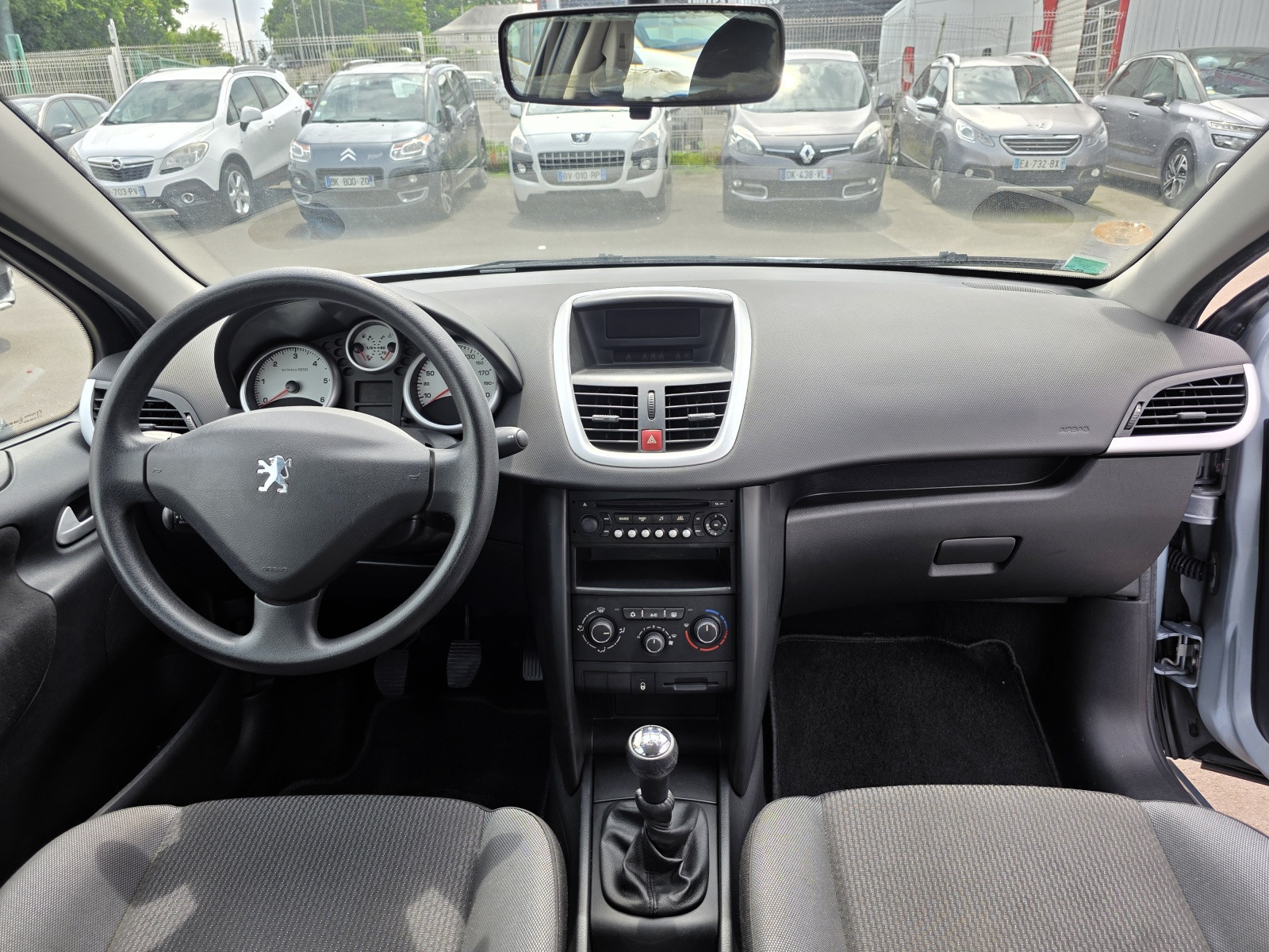 
                                                Voiture
                                                 PEUGEOT 207 - 1.6 HDi 90 CV 99G - 4 CV