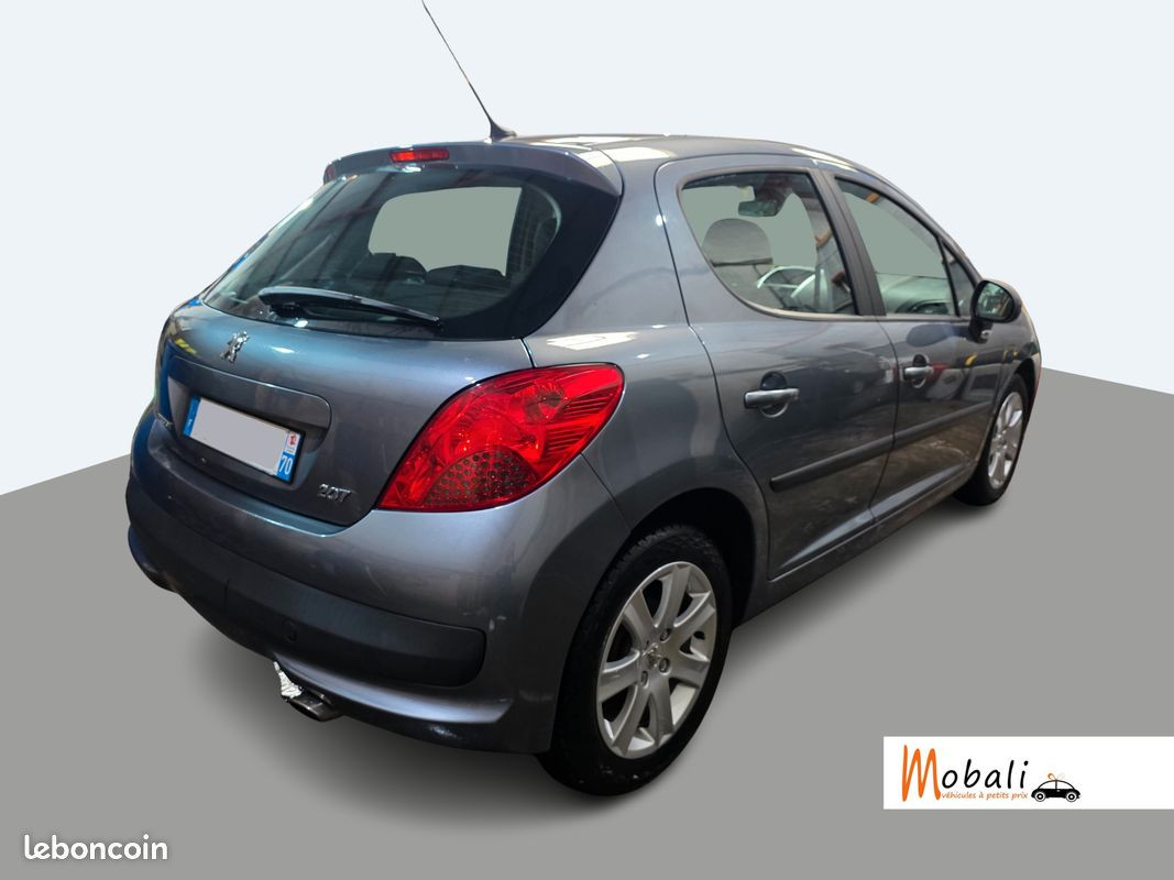 
                                                Voiture
                                                 PEUGEOT 207 - 1.6 HDi 90 CV ACTIVE - 5 CV
