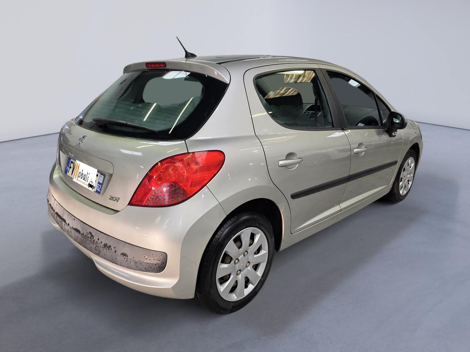 
                                                Voiture
                                                 Peugeot 207