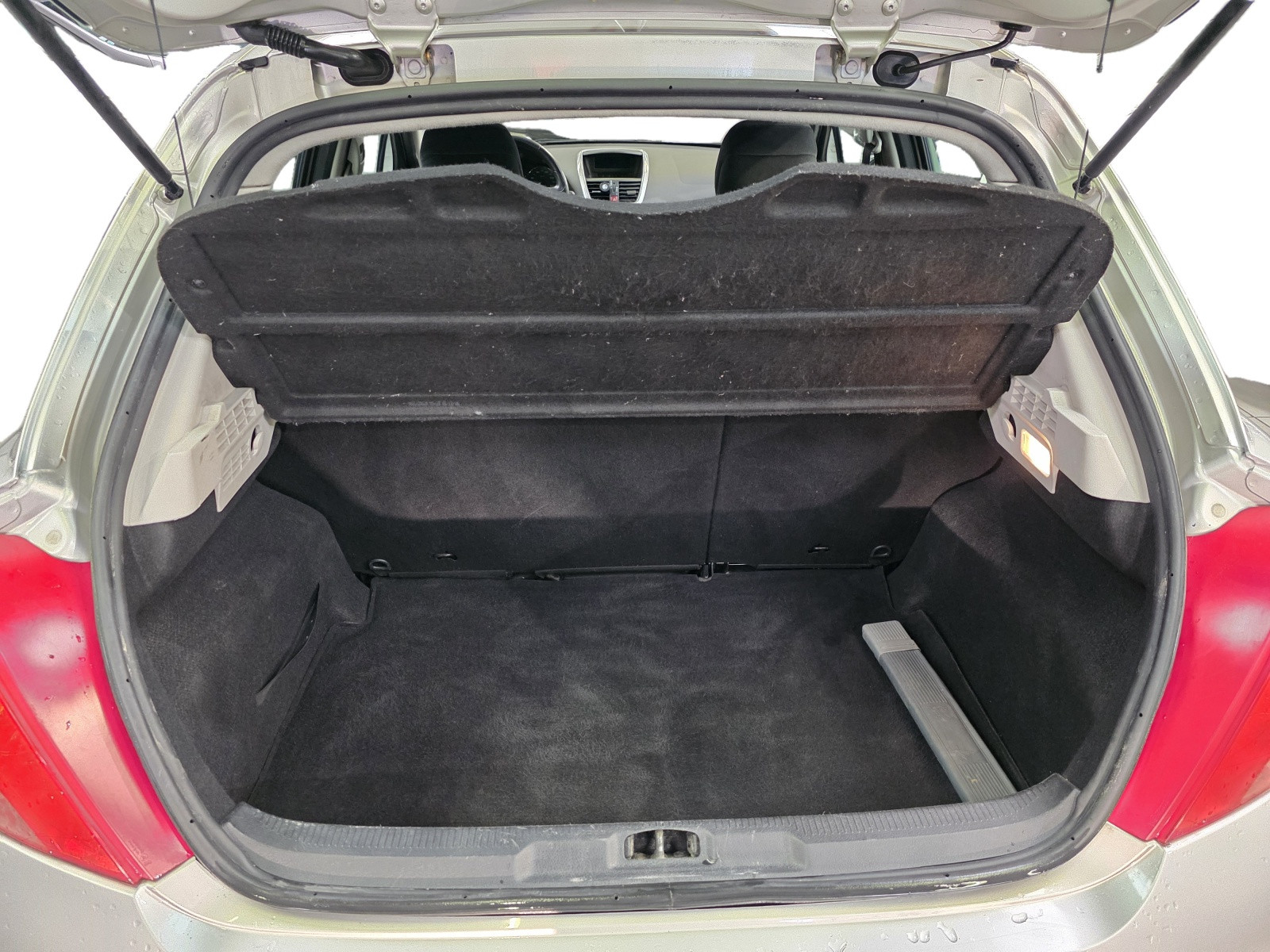 
                                                Voiture
                                                 Peugeot 207