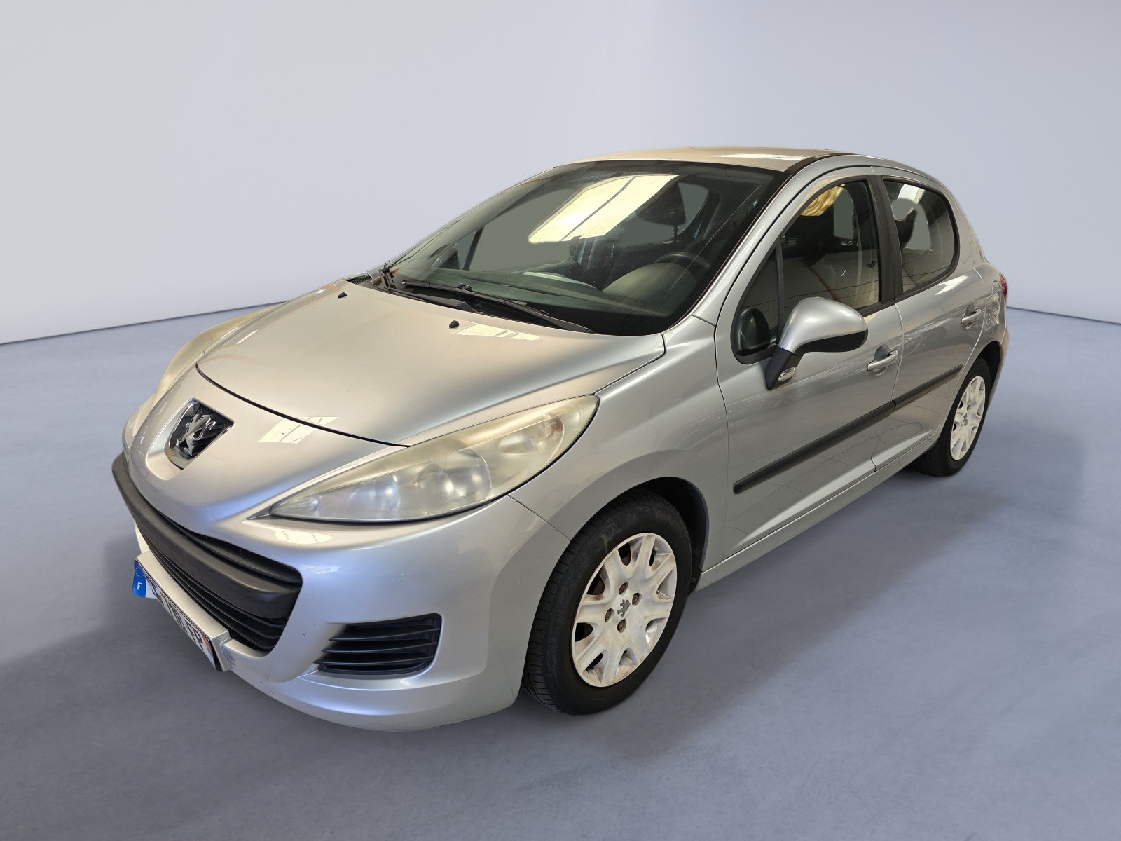 
                                                Voiture
                                                 Peugeot 207