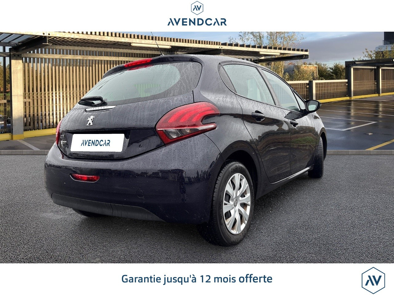 
                                                Voiture
                                                 Peugeot 208 1.5 BLUEHDI 100 S&S ACTIVE