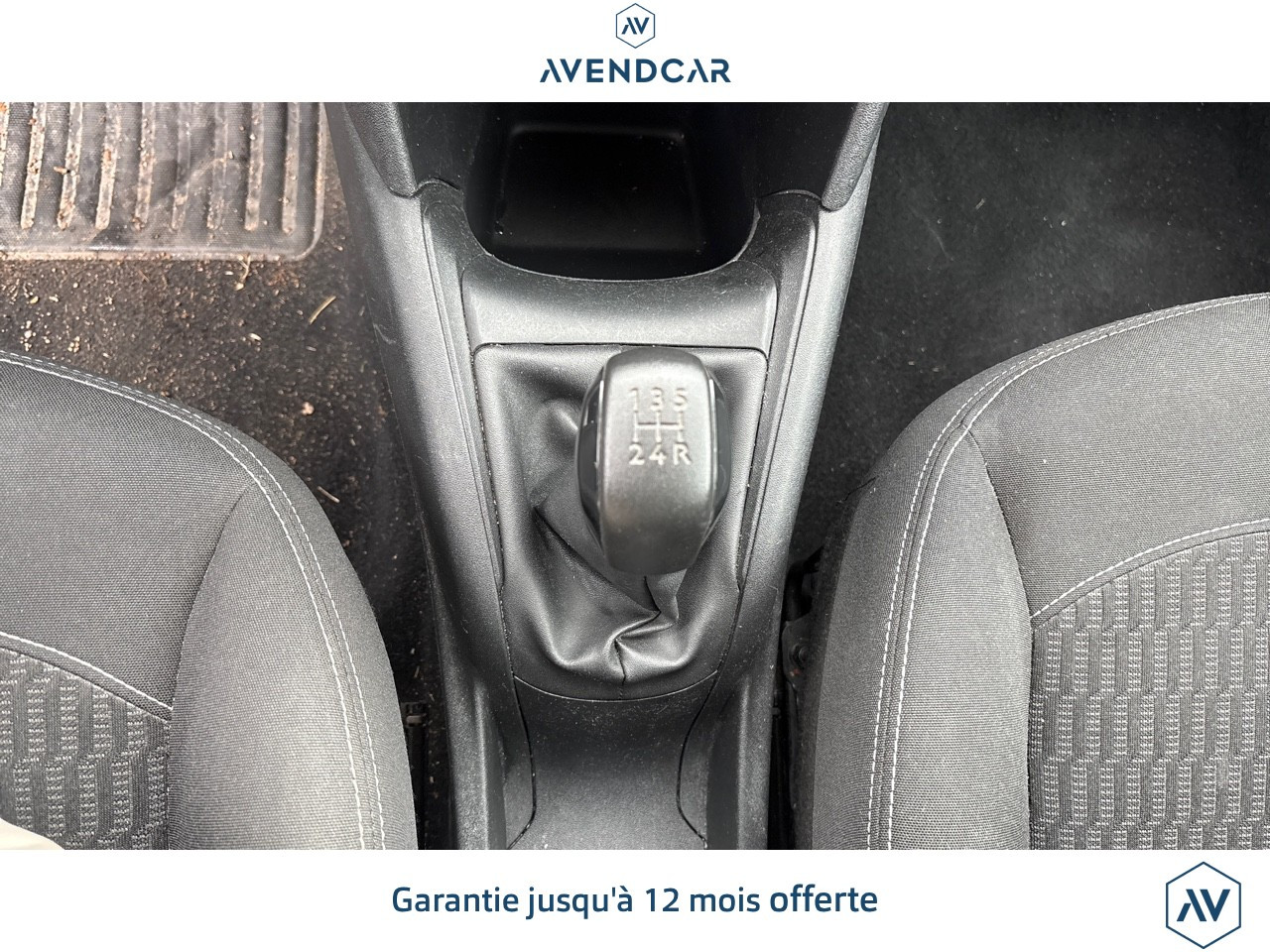 
                                                Voiture
                                                 Peugeot 208 1.5 BLUEHDI 100 S&S ACTIVE