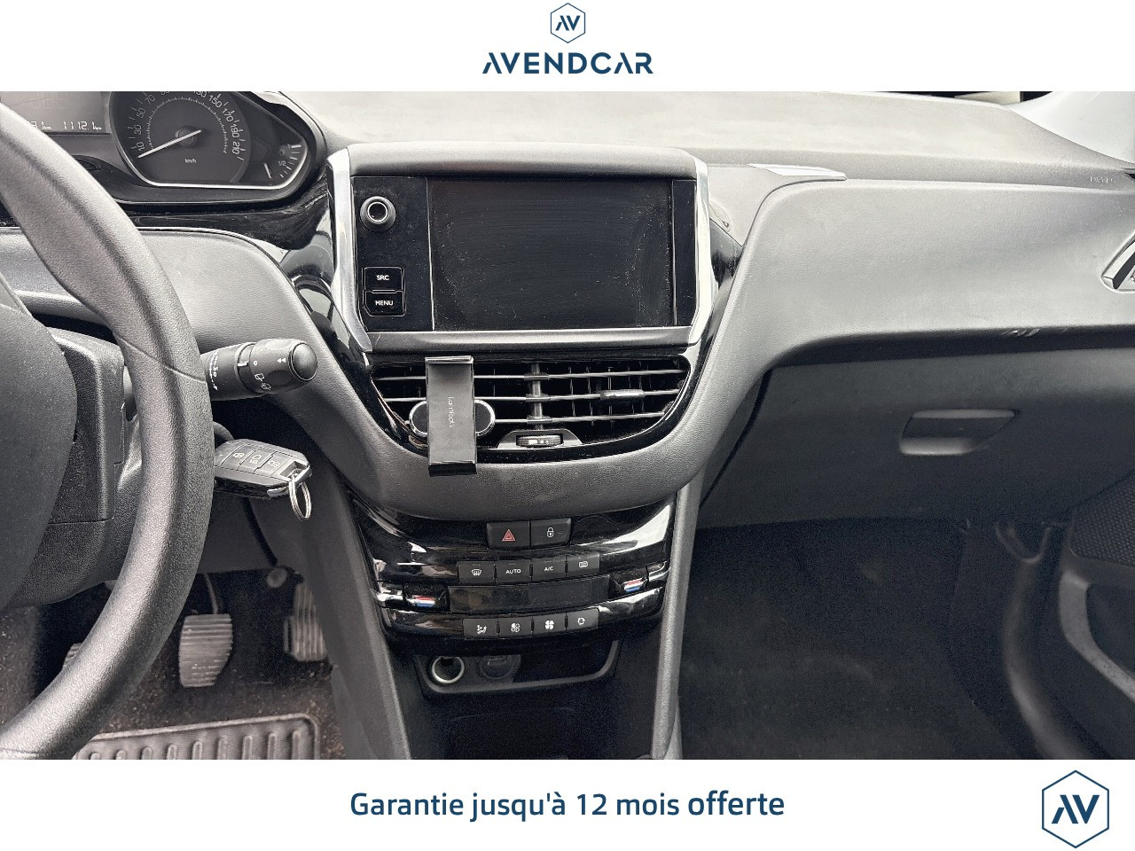 
                                                Voiture
                                                 Peugeot 208 1.5 BLUEHDI 100 S&S ACTIVE