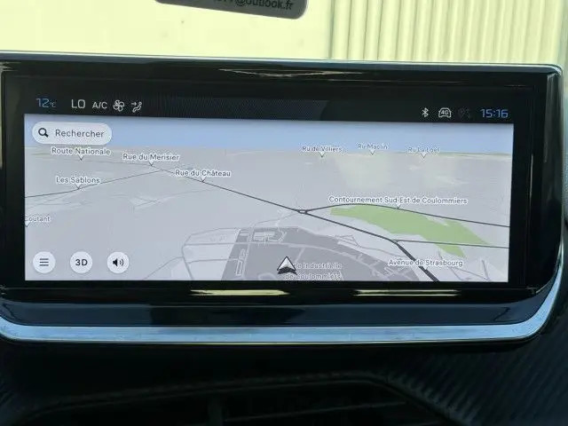 
                                                Voiture
                                                 PEUGEOT 208 ALLURE