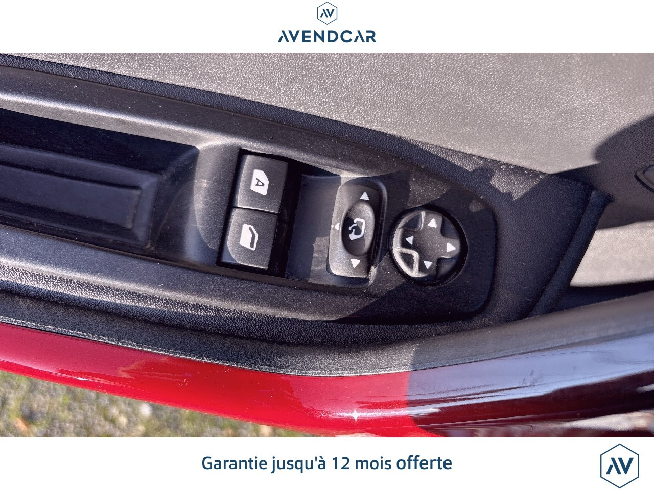 
                                                Voiture
                                                 Peugeot 208 Gti 1.6 THP 200 GTI 3P