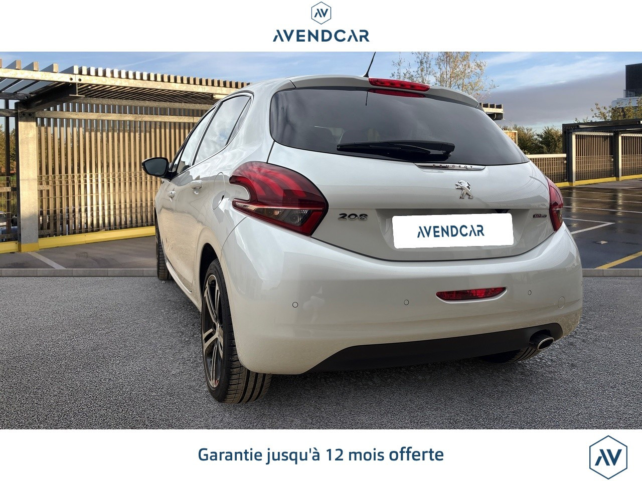 
                                                Voiture
                                                 PEUGEOT 208 GTLINE