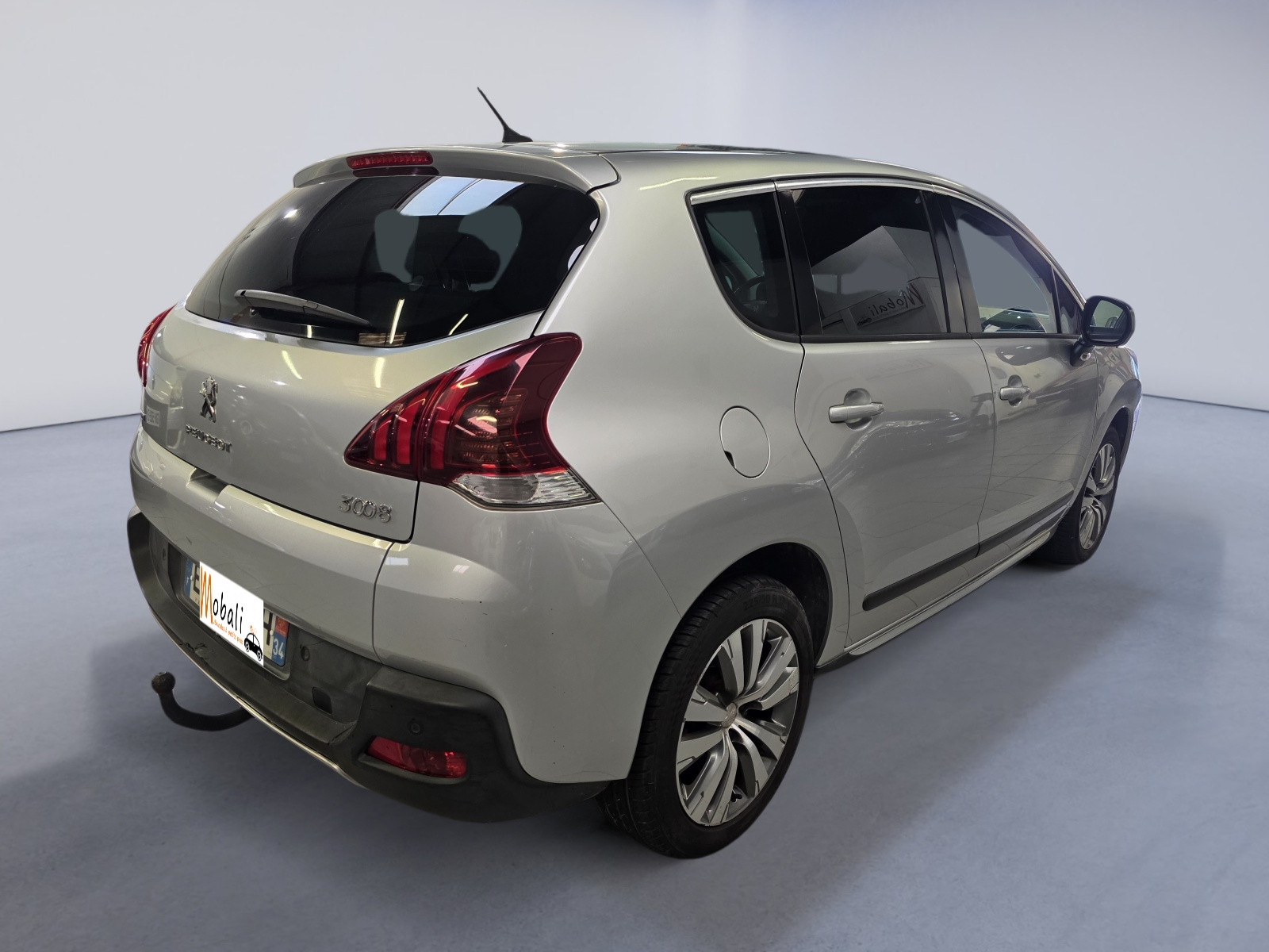 
                                                Voiture
                                                 PEUGEOT 3008 - 1.6 Blue-HDi 120CV ALLURE - 6 CV