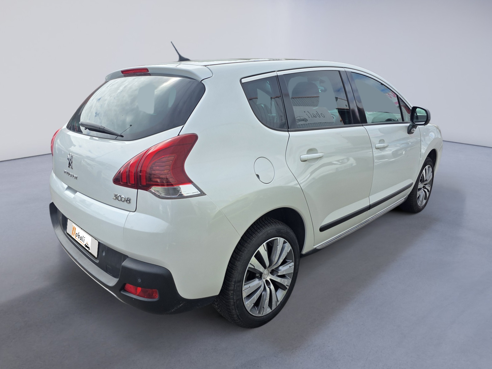 
                                                Voiture
                                                 PEUGEOT 3008 - 1.6 HDi 115 CV ALLURE - 6 CV