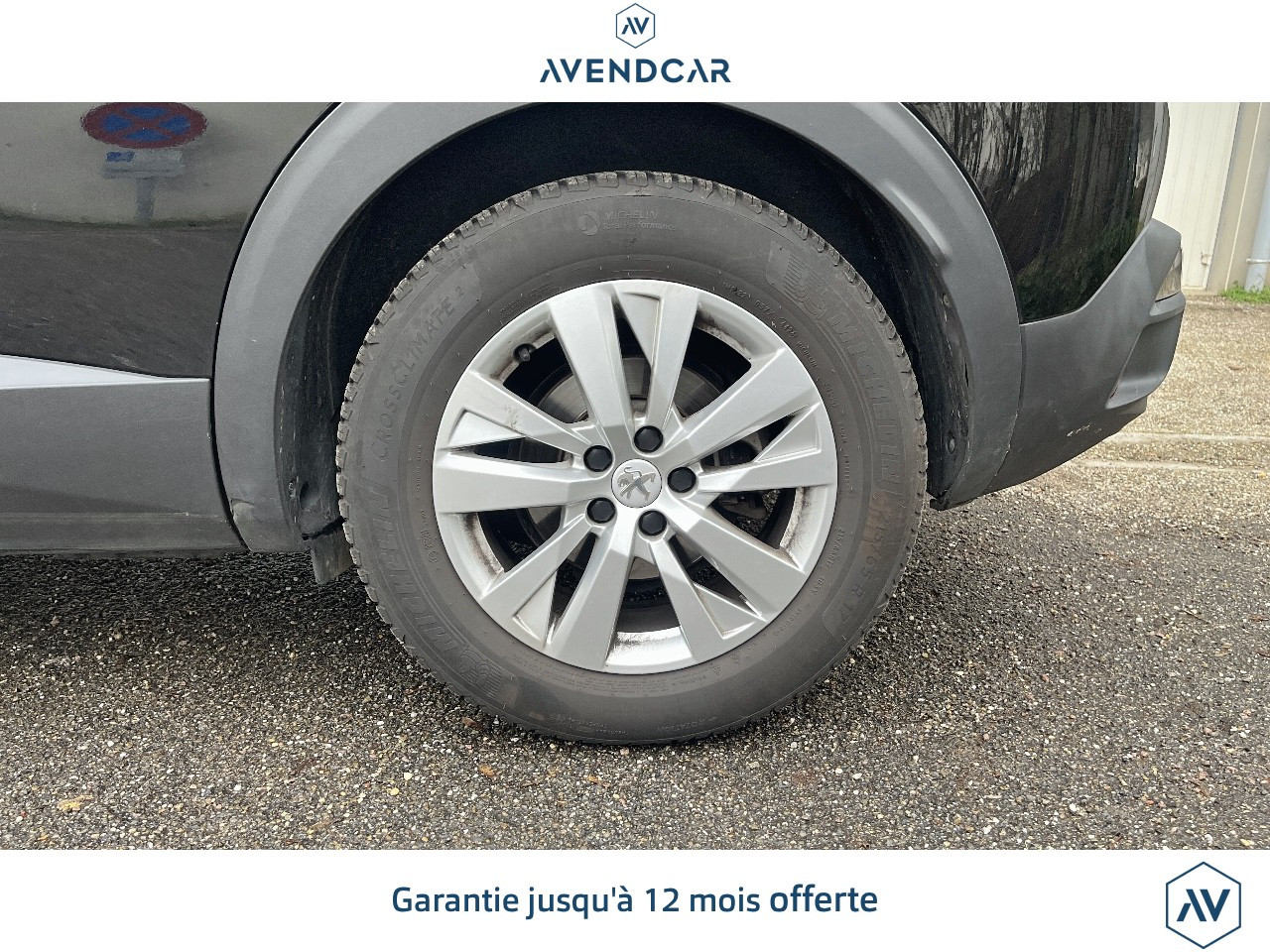 
                                                Voiture
                                                 PEUGEOT 3008 GENERATION-II 1.5 BLUEHDI 130 ACTIVE START-STOP