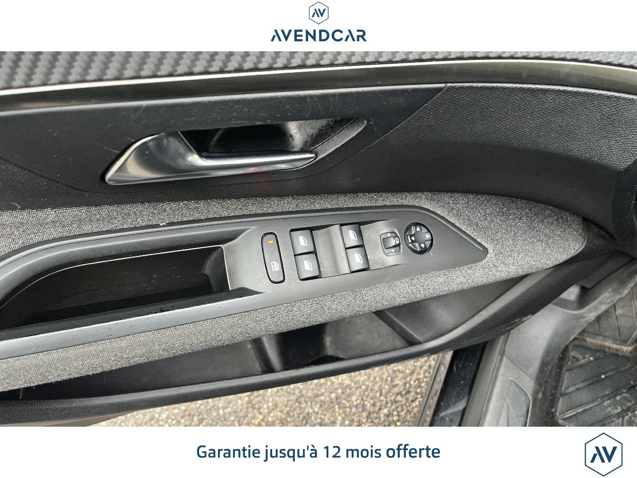 
                                                Voiture
                                                 PEUGEOT 3008 GENERATION-II 1.5 BLUEHDI 130 ACTIVE START-STOP