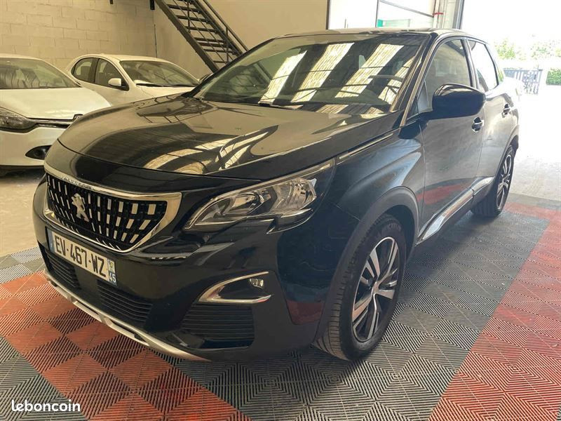 
                                                Voiture
                                                 Peugeot 3008 SUV 1.2 THP/ PureTech 130 1199cm3 131cv