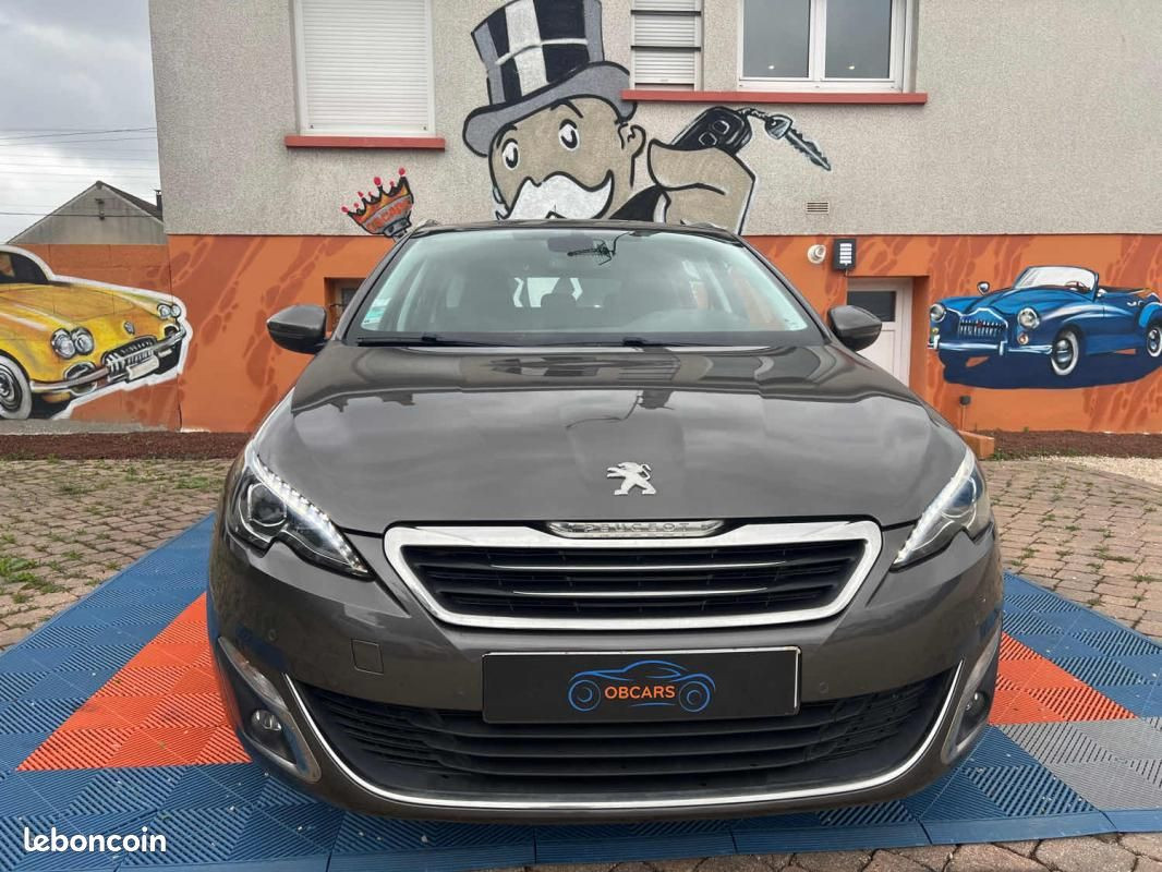 
                                                Voiture
                                                 Peugeot 308 1.6 BlueHDi 120 cv allure