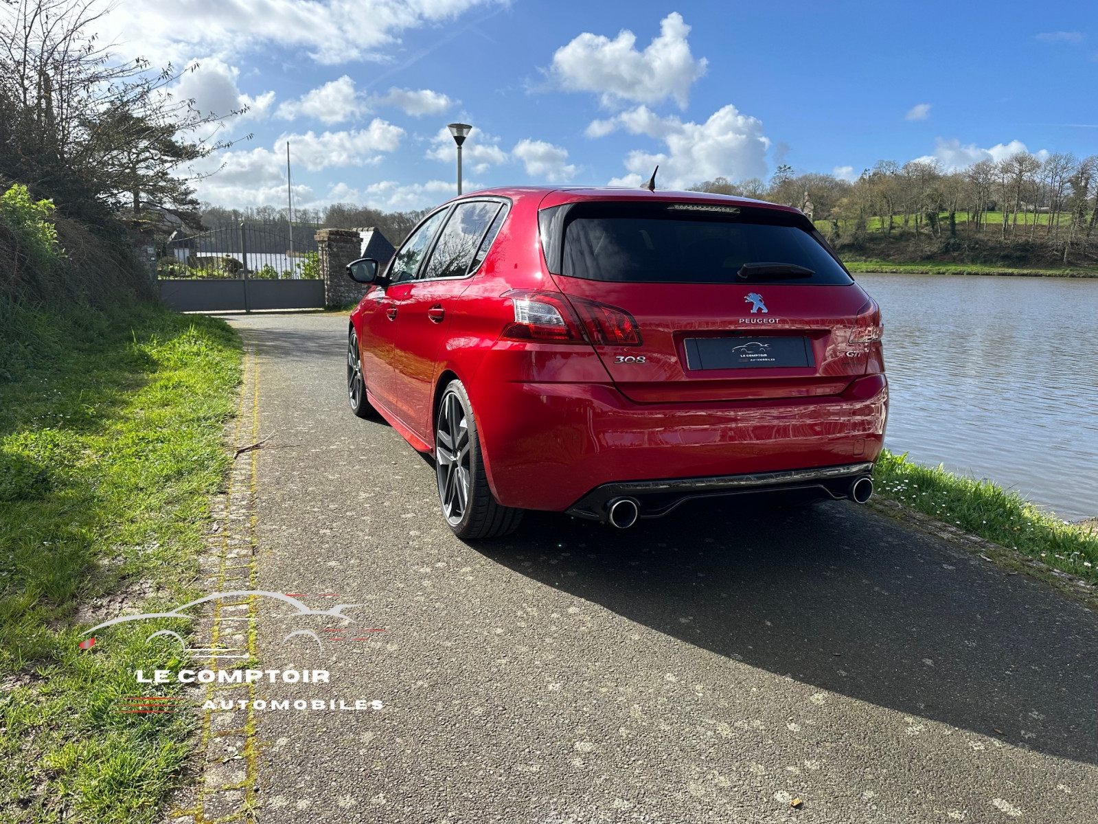 
                                                Voiture
                                                 Peugeot 308 GTI