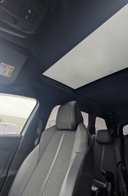 
                                                Voiture
                                                 Peugeot 5008 1.5 Blue HDI 130ch - GT LINE