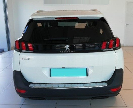 
                                                Voiture
                                                 Peugeot 5008 ll 150 ch bluehdi