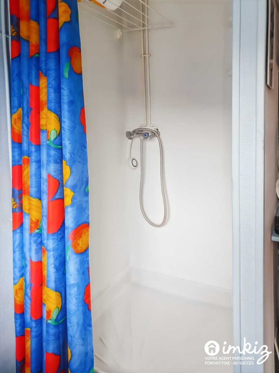 
                                                Vente
                                                 Pied-à-terre parisien 1 pièce