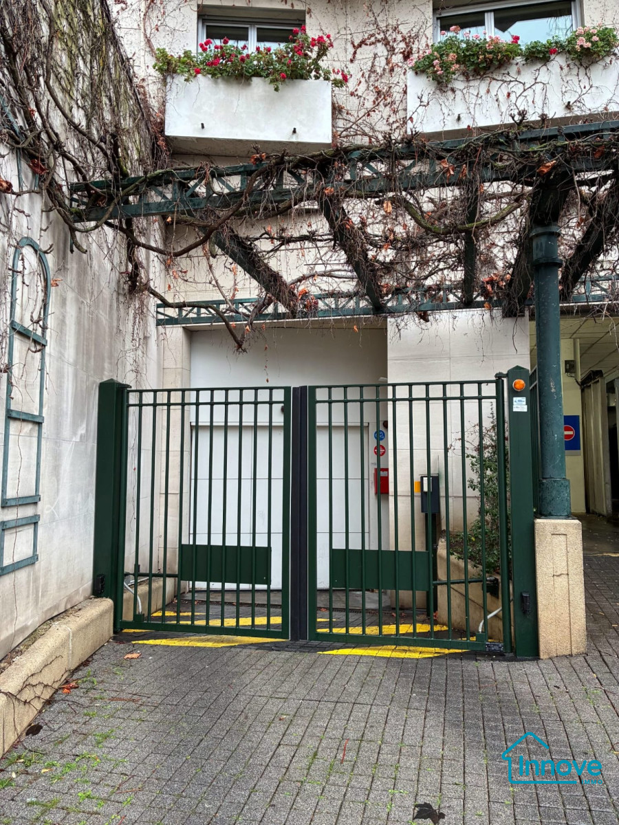 
                                                Location
                                                 Place de parking à louer – 231 rue Lecourbe – Paris 15ᵉ