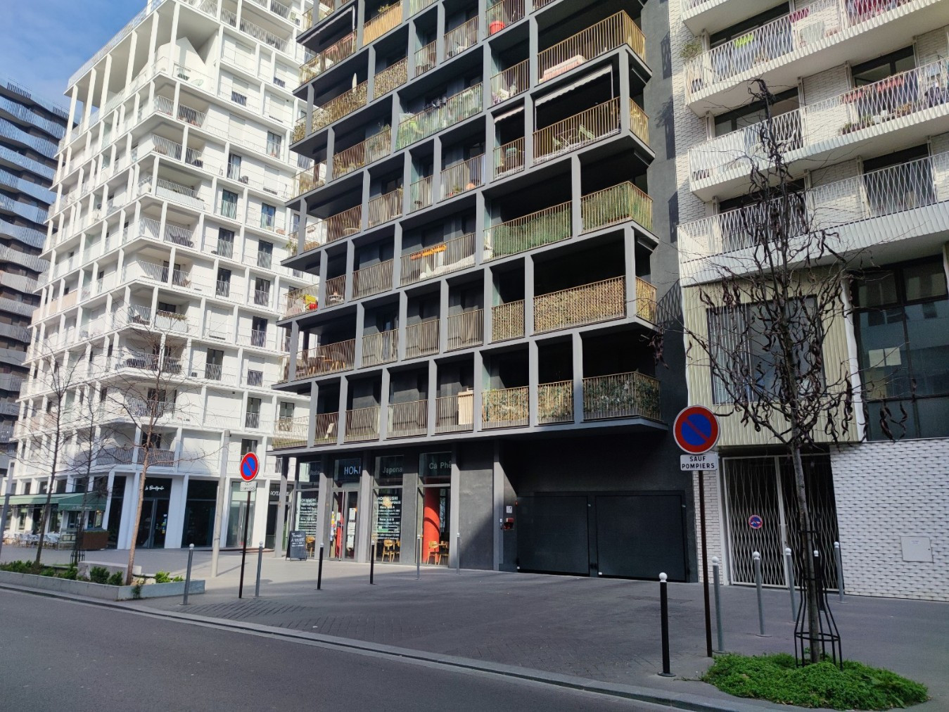 
                                                Location
                                                 Place de Parking Moto Paris 17 ème - Batignolles