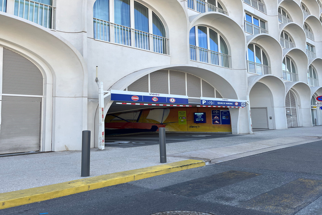 
                                                Location
                                                 PLACE PARKING HORIZON - LAM
