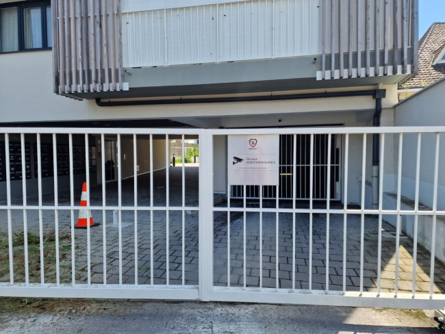 
                                                Location
                                                 PLACE PARKING SOUS-SOL SECURISE SUR ANTONY