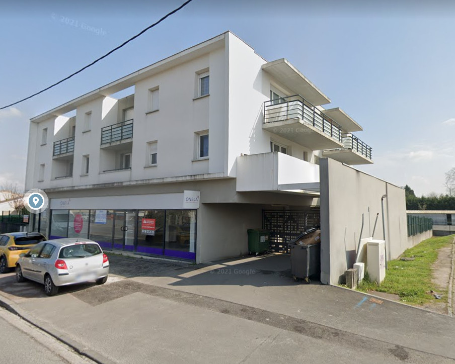 
                                                Vente
                                                 PLACES DE  PARKING - BRUGES (33520)