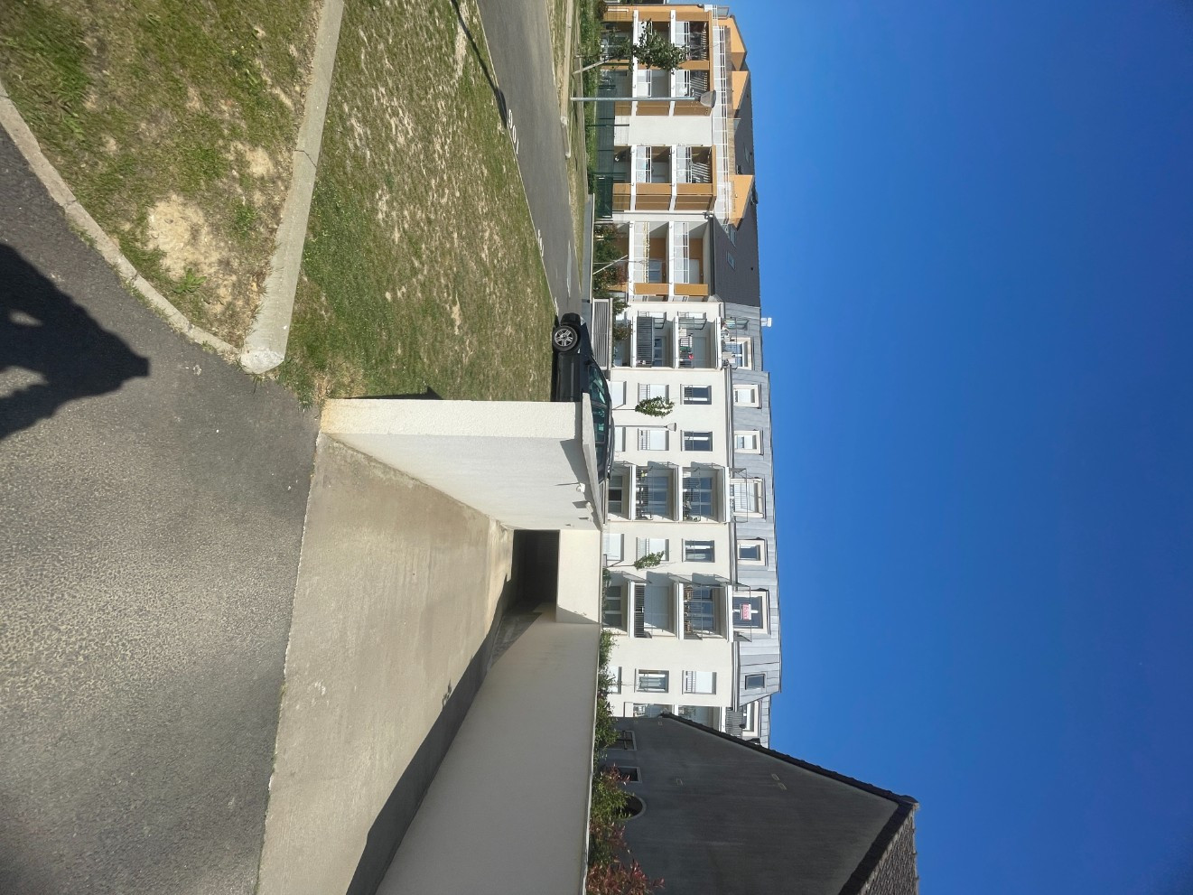 
                                                Vente
                                                 PLACES DE PARKING   - GRETZ ARMAINVILLIERS