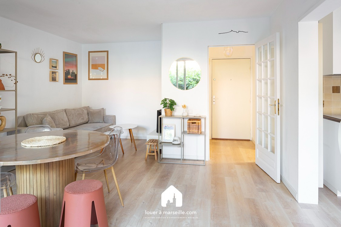 
                                                Location
                                                 Plage de David