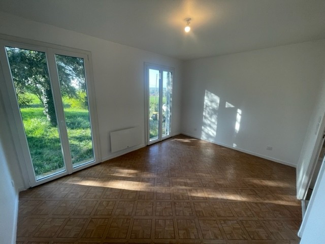 
                                                Location
                                                 PLAIN PIED 3 CHAMBRES
