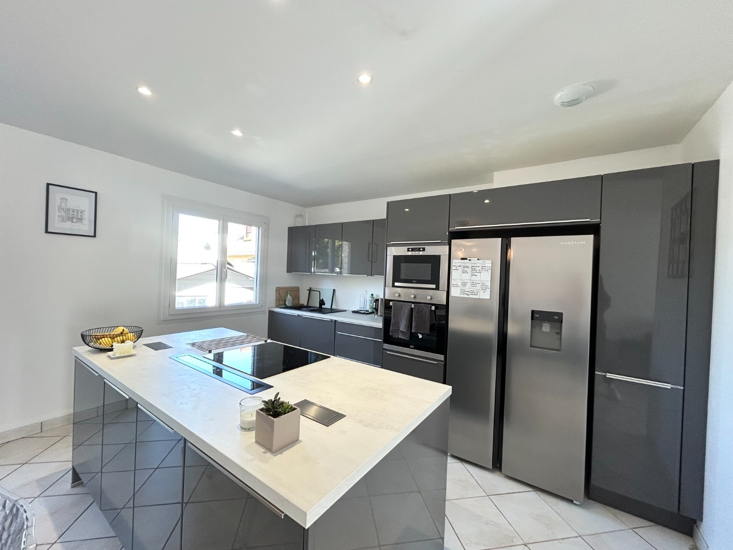 
                                                Vente
                                                 Plain Pied garage jardin 4 chambres
