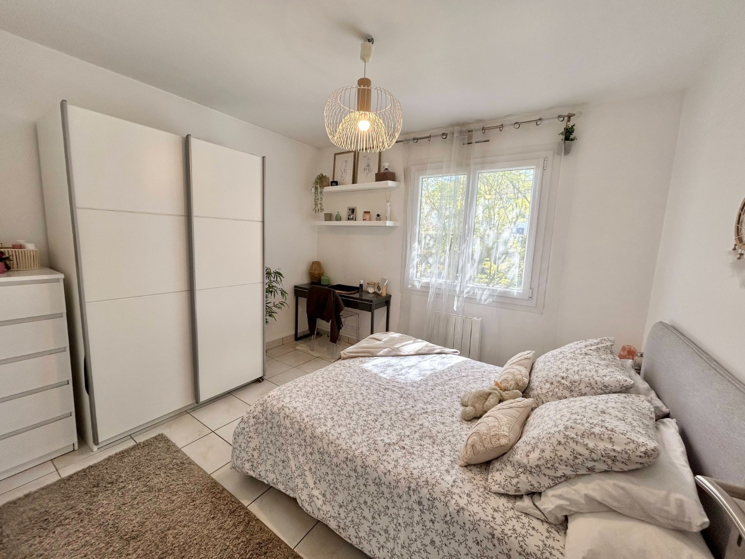
                                                Vente
                                                 Plain Pied garage jardin 4 chambres