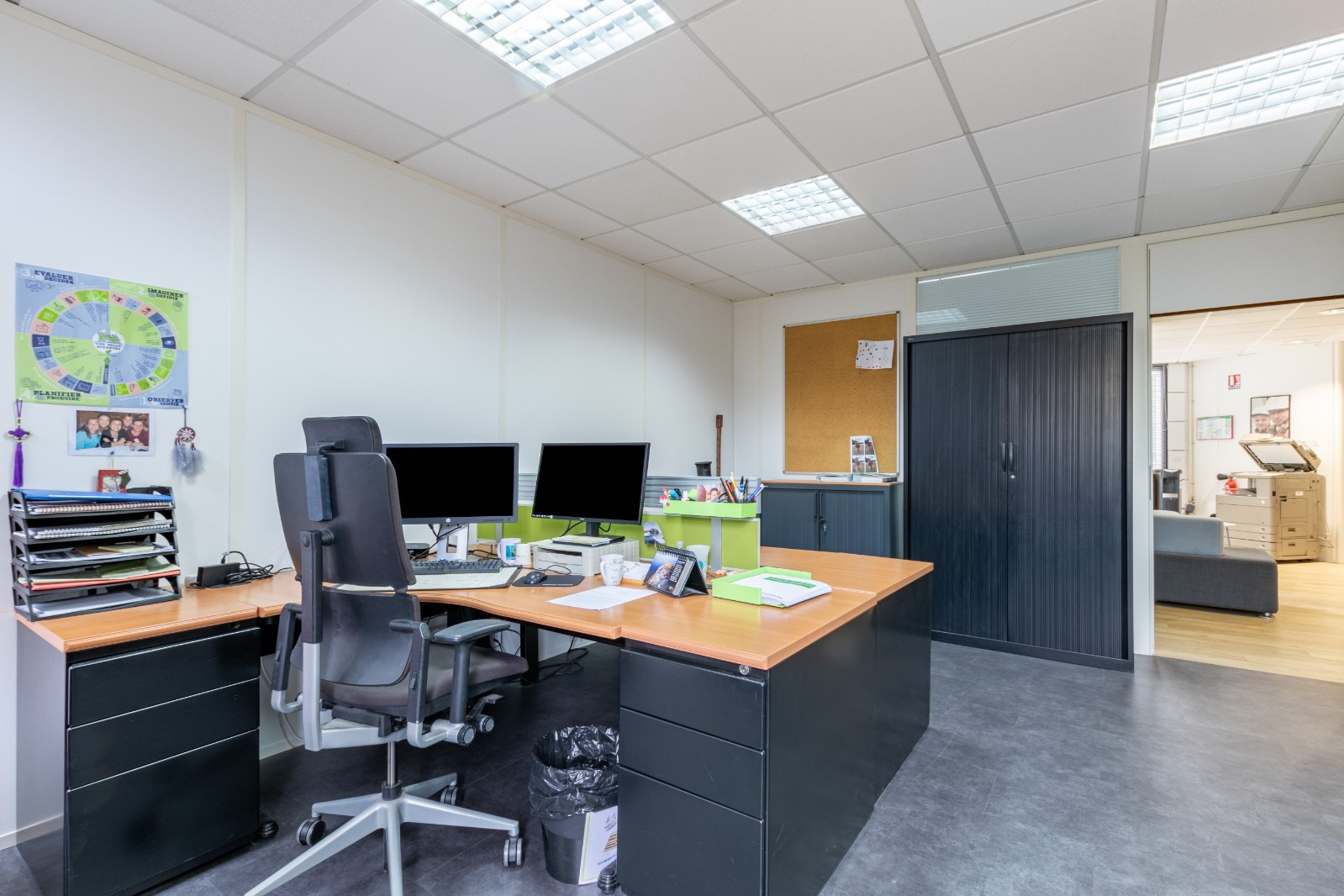 
                                                Vente
                                                 Plateau de bureaux loué 498 m² à Soissons (02)