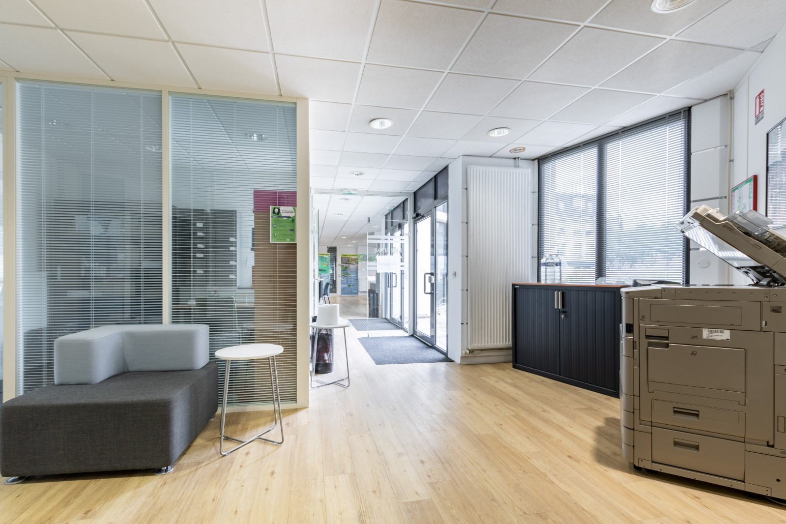 
                                                Vente
                                                 Plateau de bureaux loué 498 m² à Soissons (02)