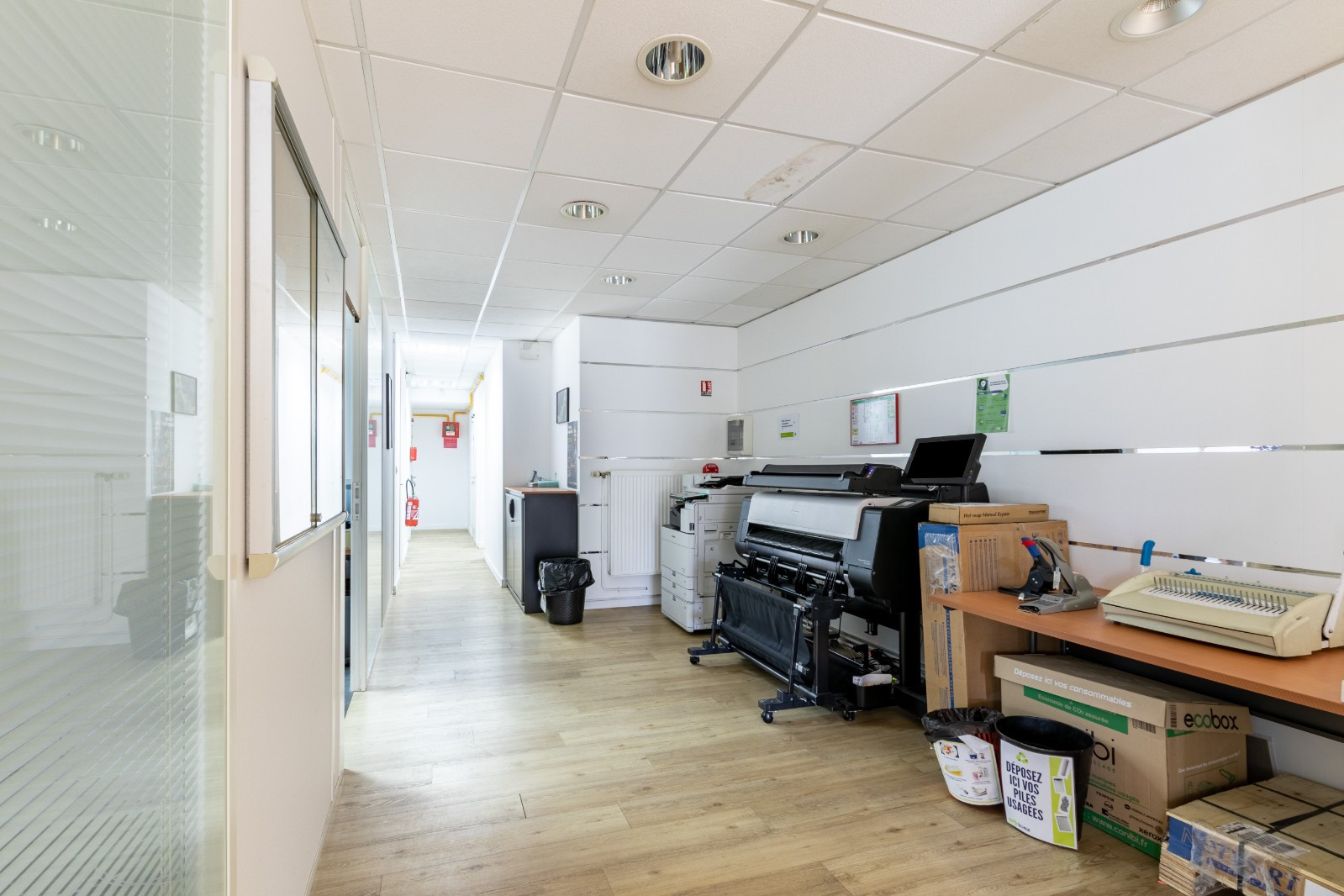 
                                                Vente
                                                 Plateau de bureaux loué 498 m² à Soissons (02)