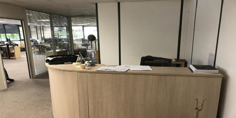
                                                Vente
                                                 Plateau tertiaire à vendre - Montpellier Est
